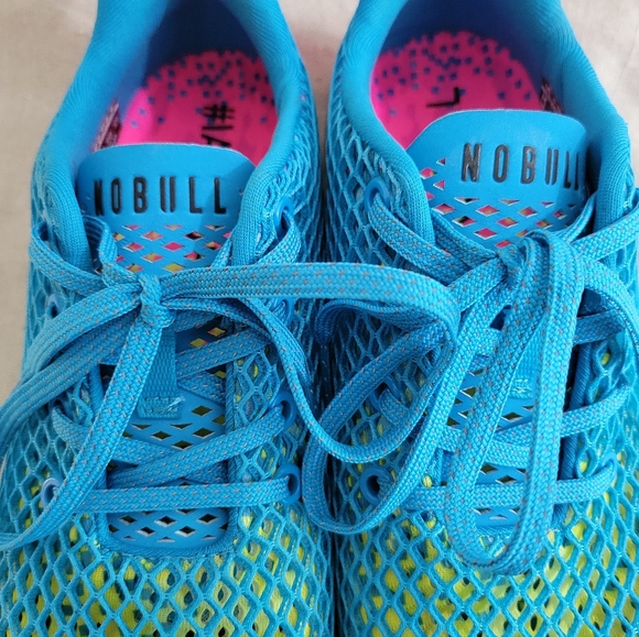 NoBull RARE neon blue glitch mesh runners men's 7/women's 9 Worn once! Like New! - Picture 7 of 9